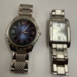 Men's Quartz Watch Bezel Stainless Steel GENWM998 - (Needs Battery)  (2) lot